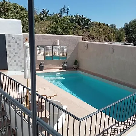 Casa Victoire Bed & Breakfast *